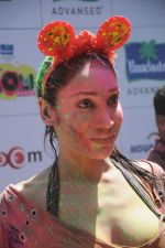 Sofia Hayat at Zoom Holi celebrations in Mumbai on 8th March 2012 (127).JPG